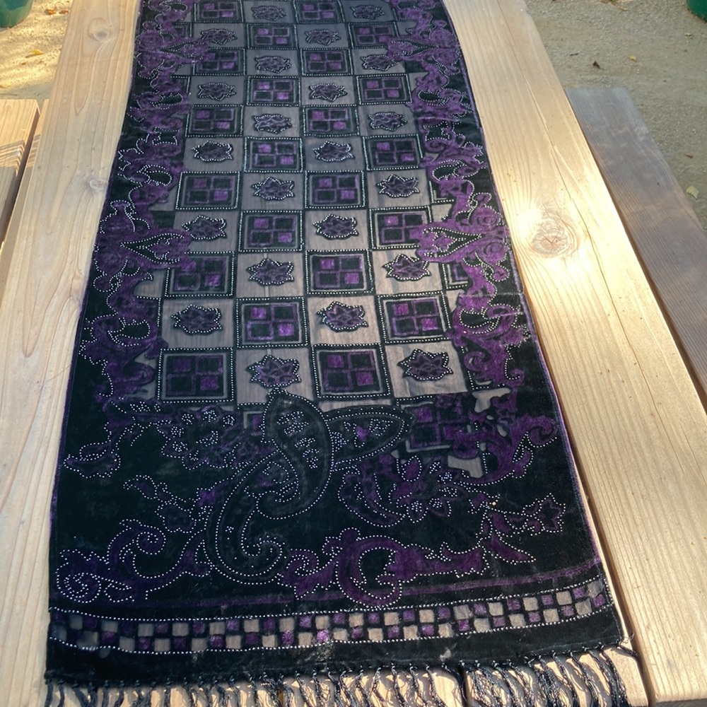 Beautiful 100% silk scarf